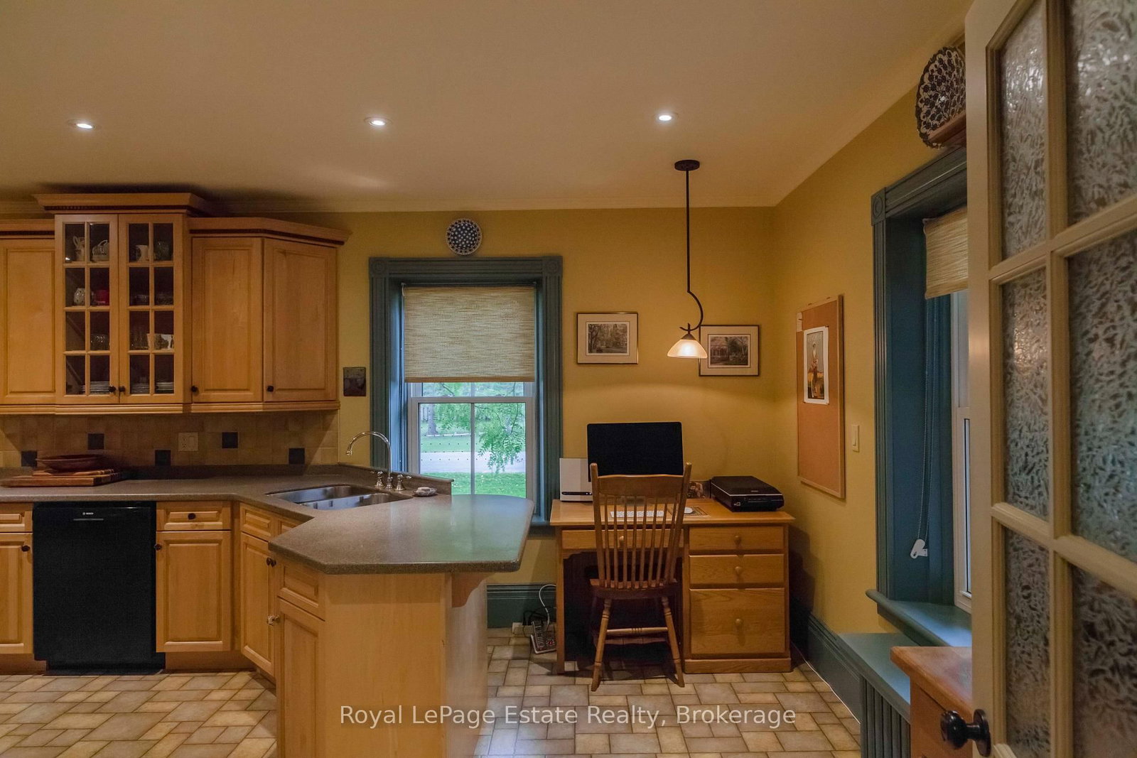 104 Carney Street • Georgian Bluffs, ON photo 19