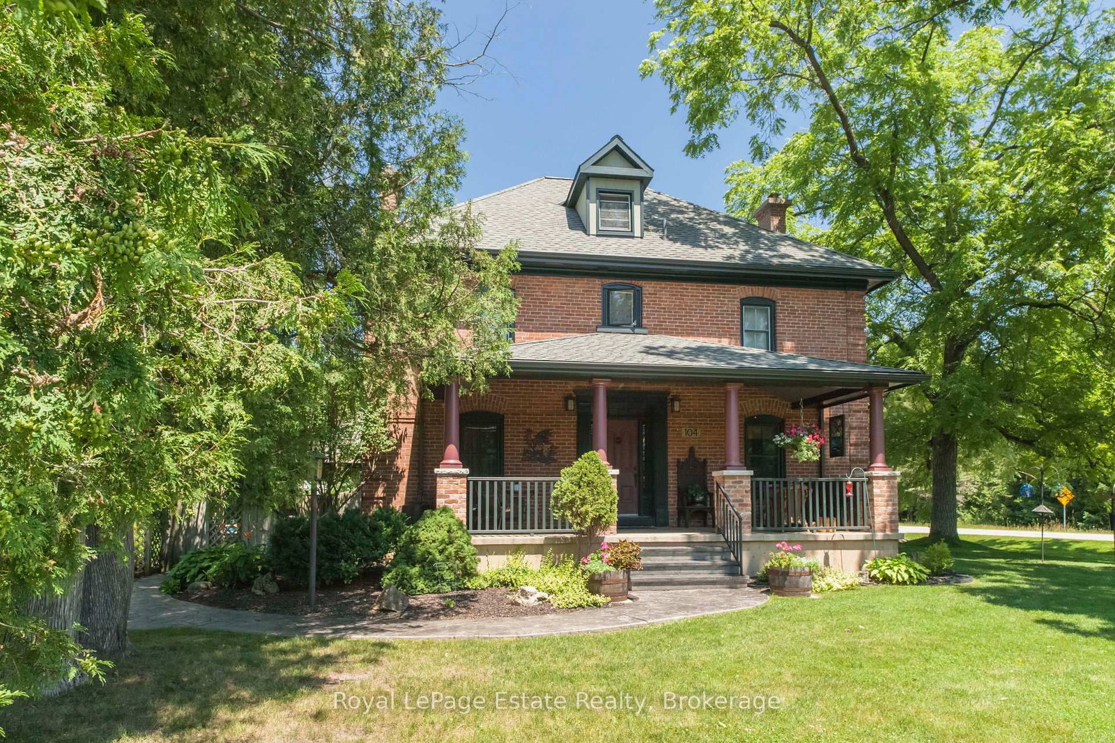 104 Carney Street • Georgian Bluffs, ON photo 5
