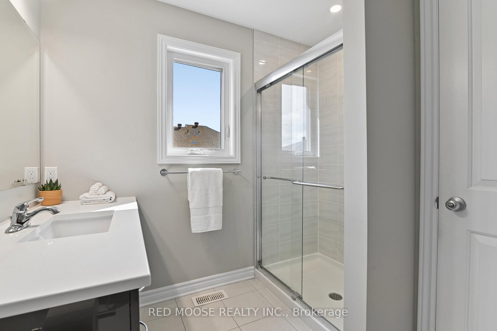 373 Mountain Sorrel Way • Ottawa, ON photo 23