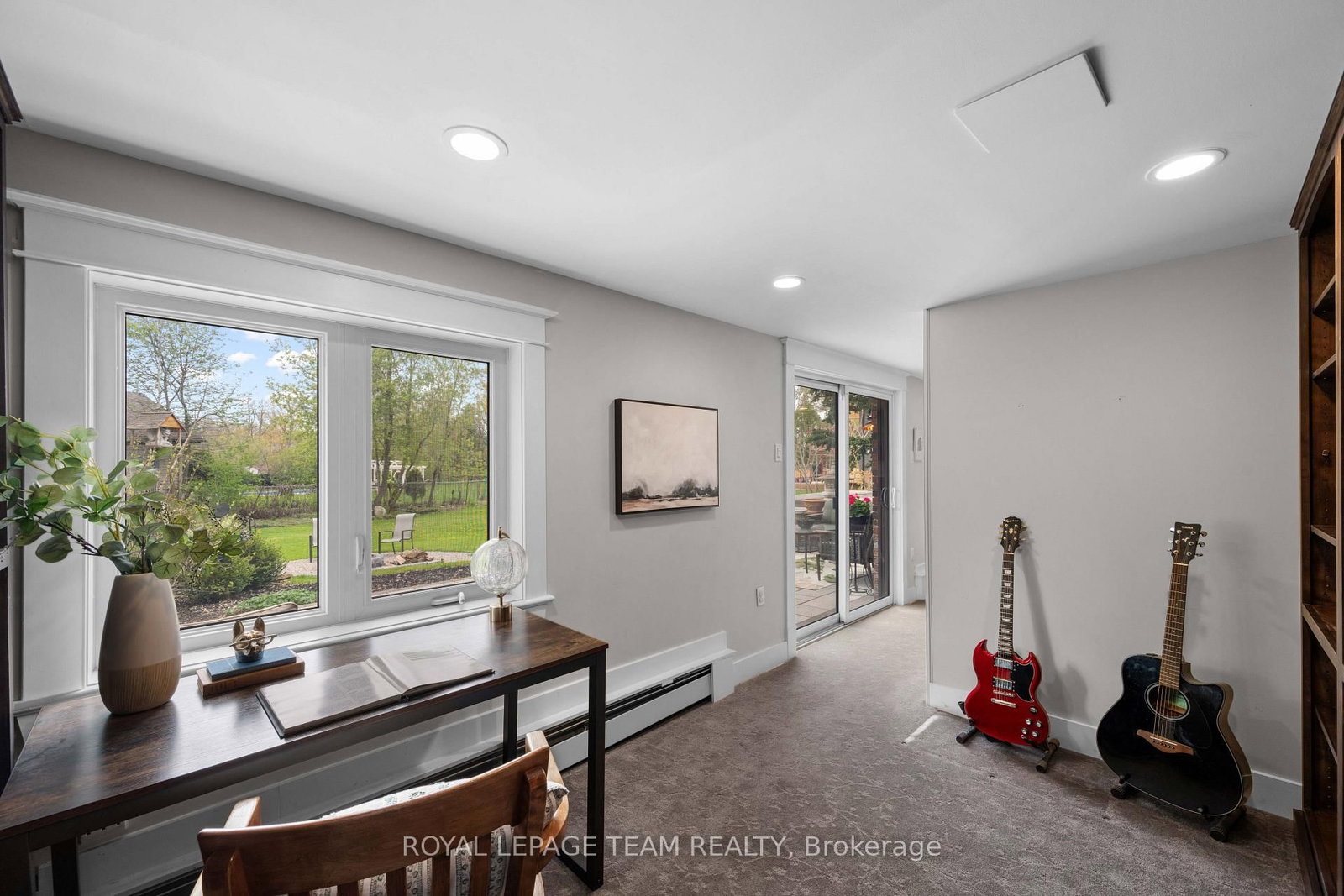 2 Lockview Road • Ottawa, ON photo 12