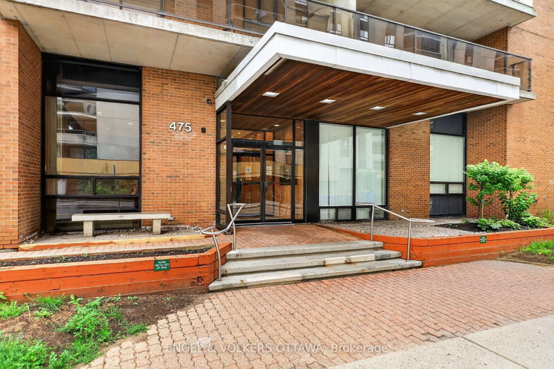 1007 - 475 Laurier Avenue W