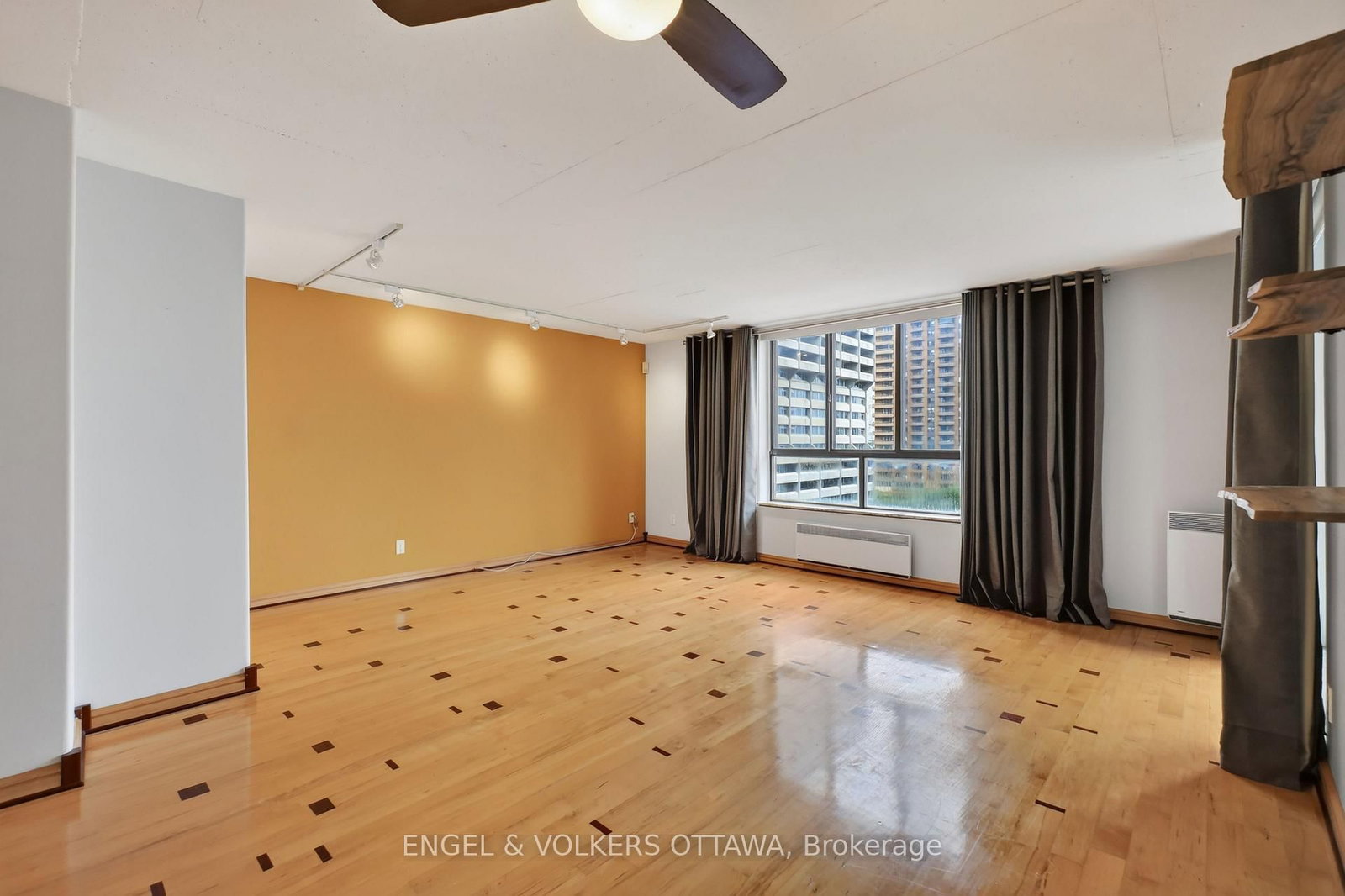 475 Laurier Avenue W • #1007 • Ottawa, ON photo 8