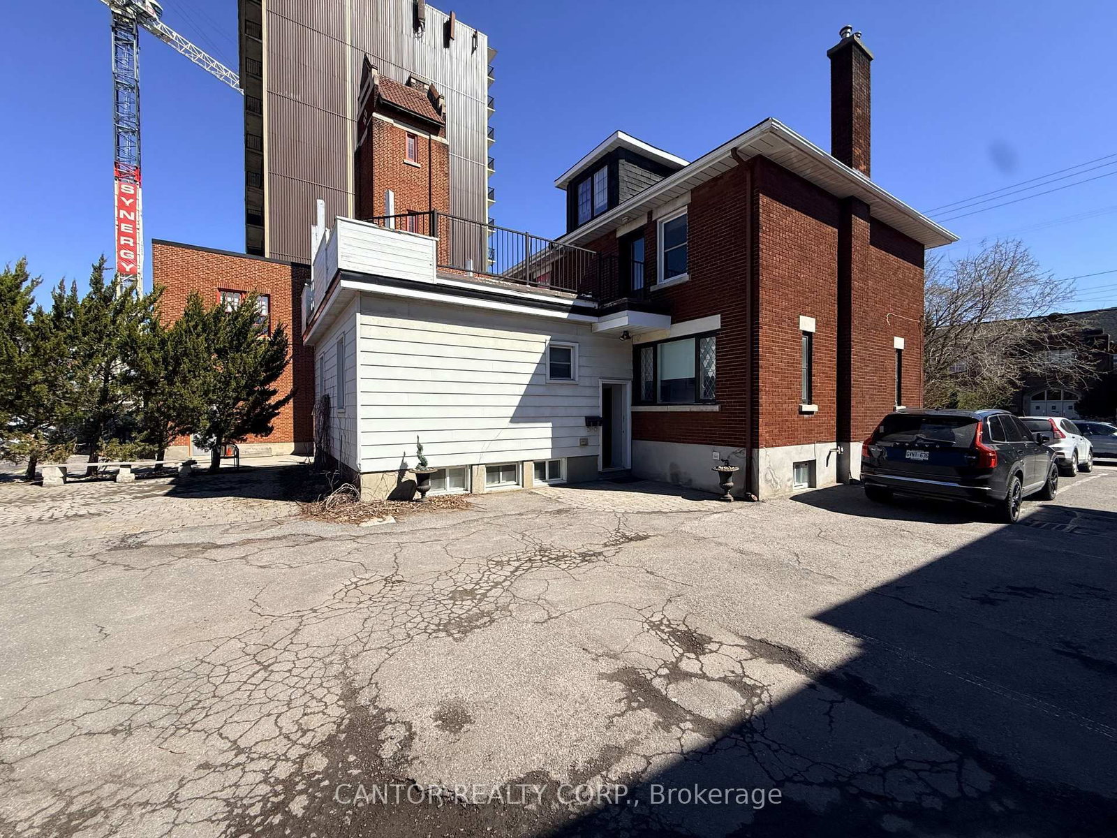 430 Parkdale Avenue • Ottawa, ON photo 17