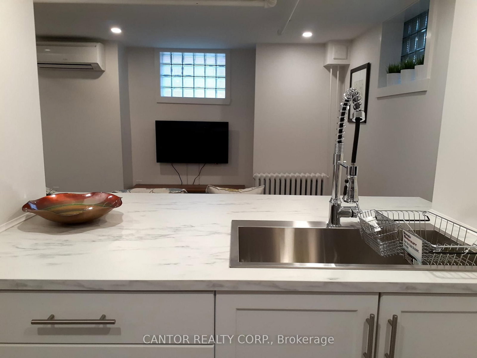 430 Parkdale Avenue • Ottawa, ON photo 27