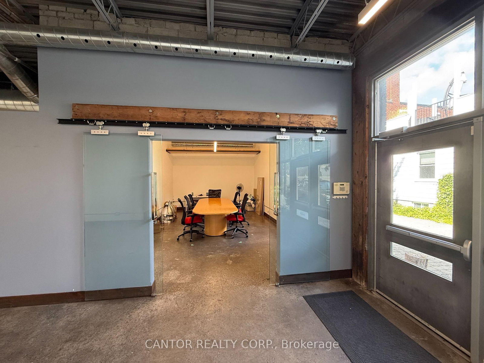 430 Parkdale Avenue • Ottawa, ON photo 32