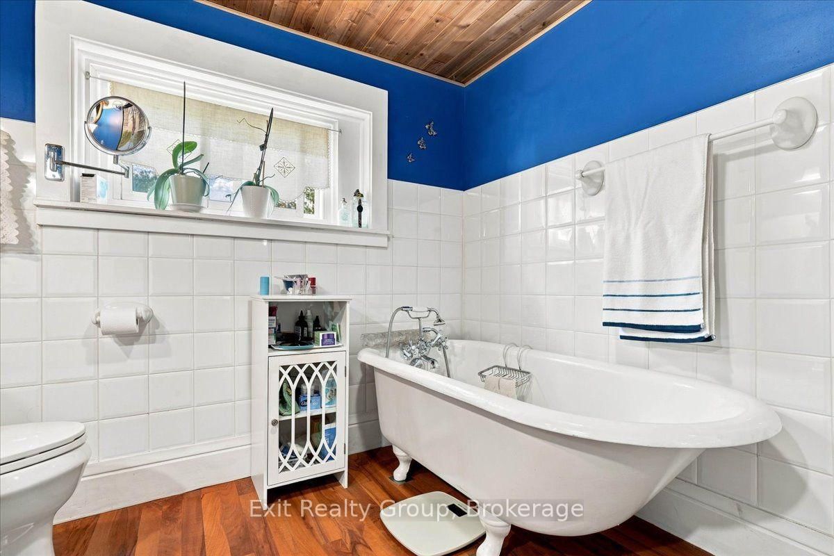 28 Lorne Avenue • Quinte West, ON photo 28