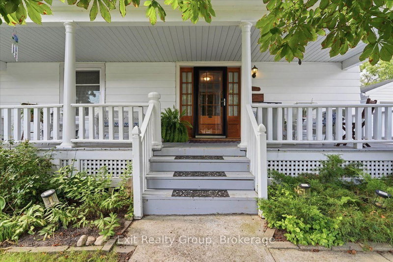 28 Lorne Avenue