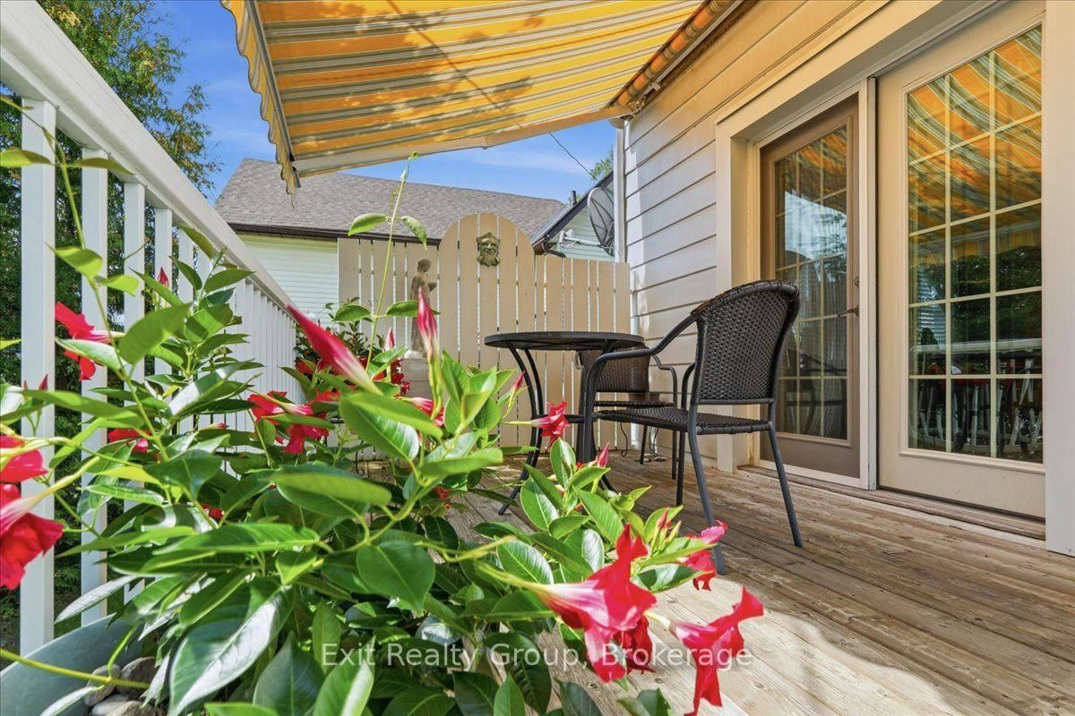 28 Lorne Avenue • Quinte West, ON photo 41