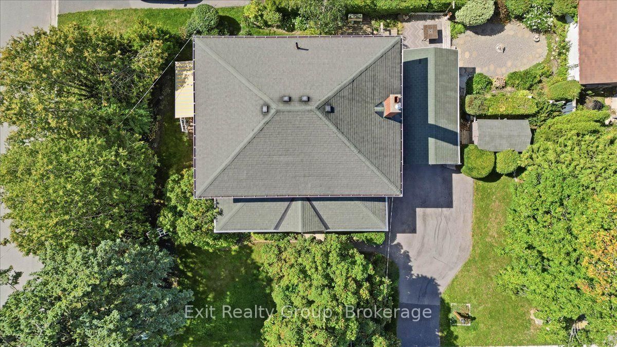 28 Lorne Avenue • Quinte West, ON photo 44