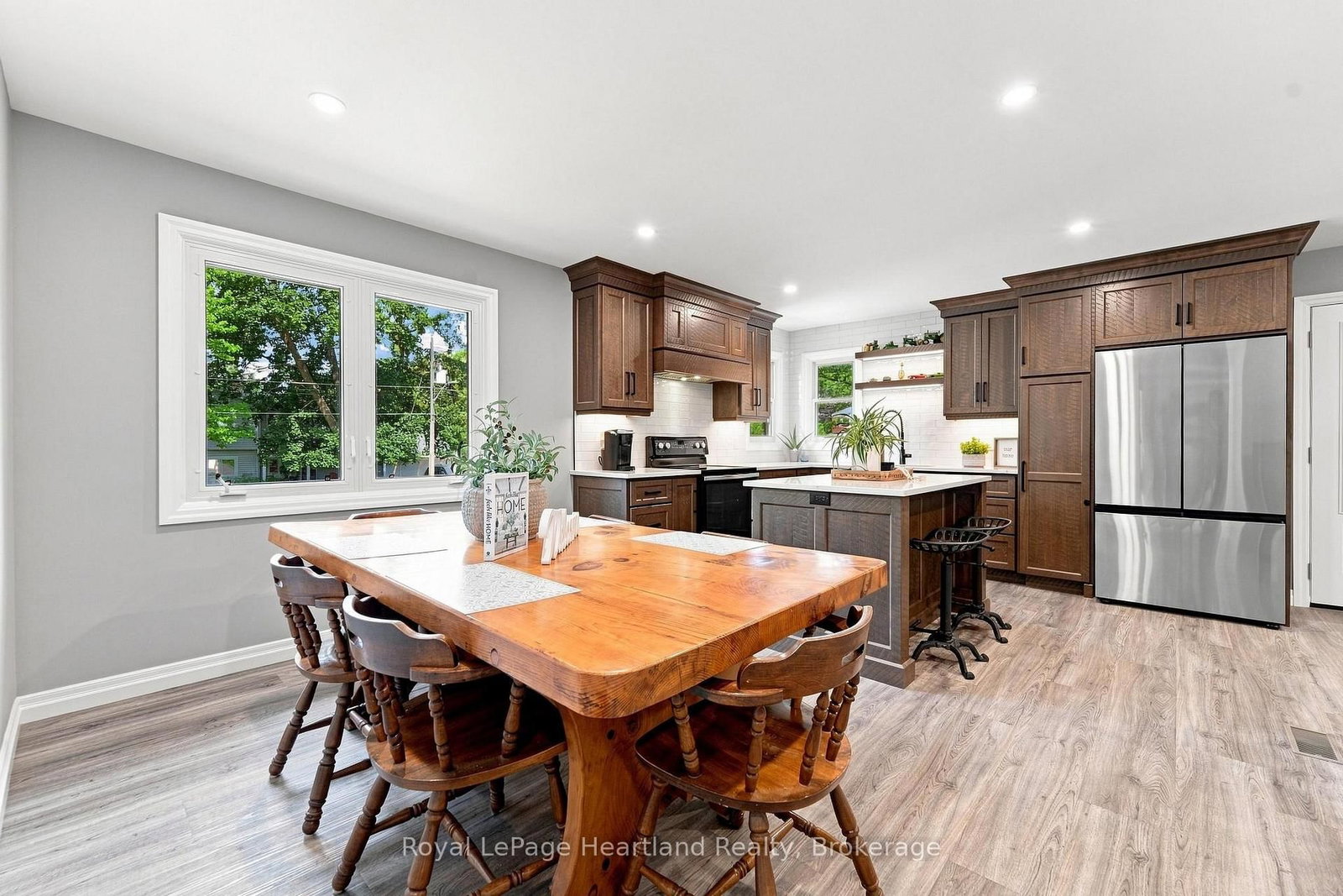 3042 Albert Street • Howick, ON photo 10