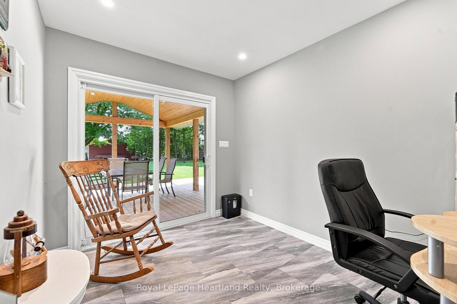 3042 Albert Street • Howick, ON photo 16