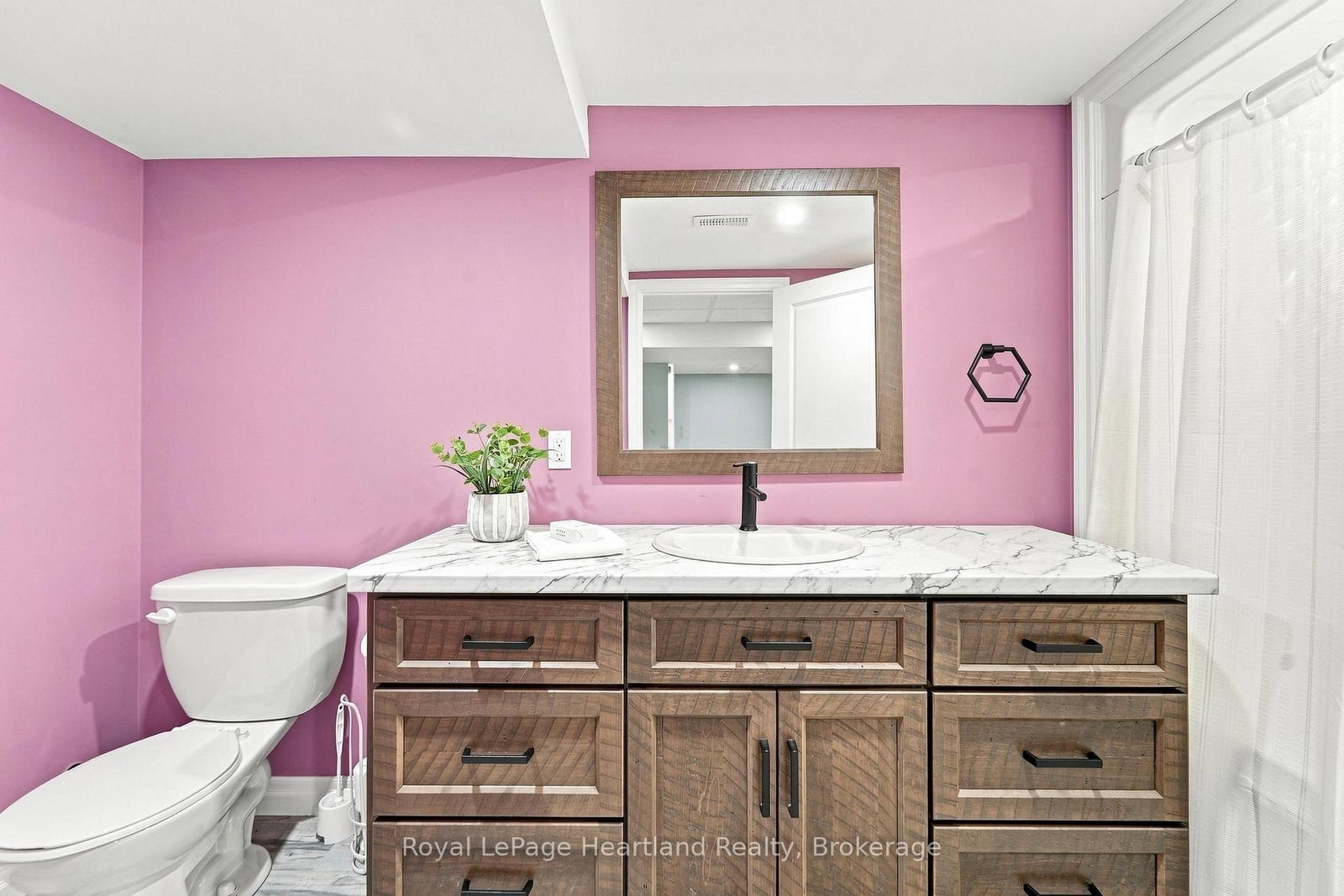 3042 Albert Street • Howick, ON photo 34