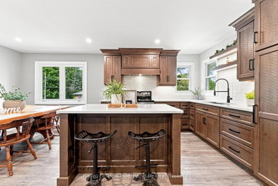 3042 Albert Street • Howick, ON photo 4