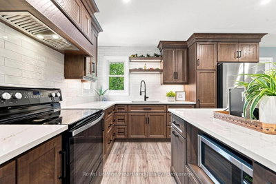 3042 Albert Street • Howick, ON photo 6