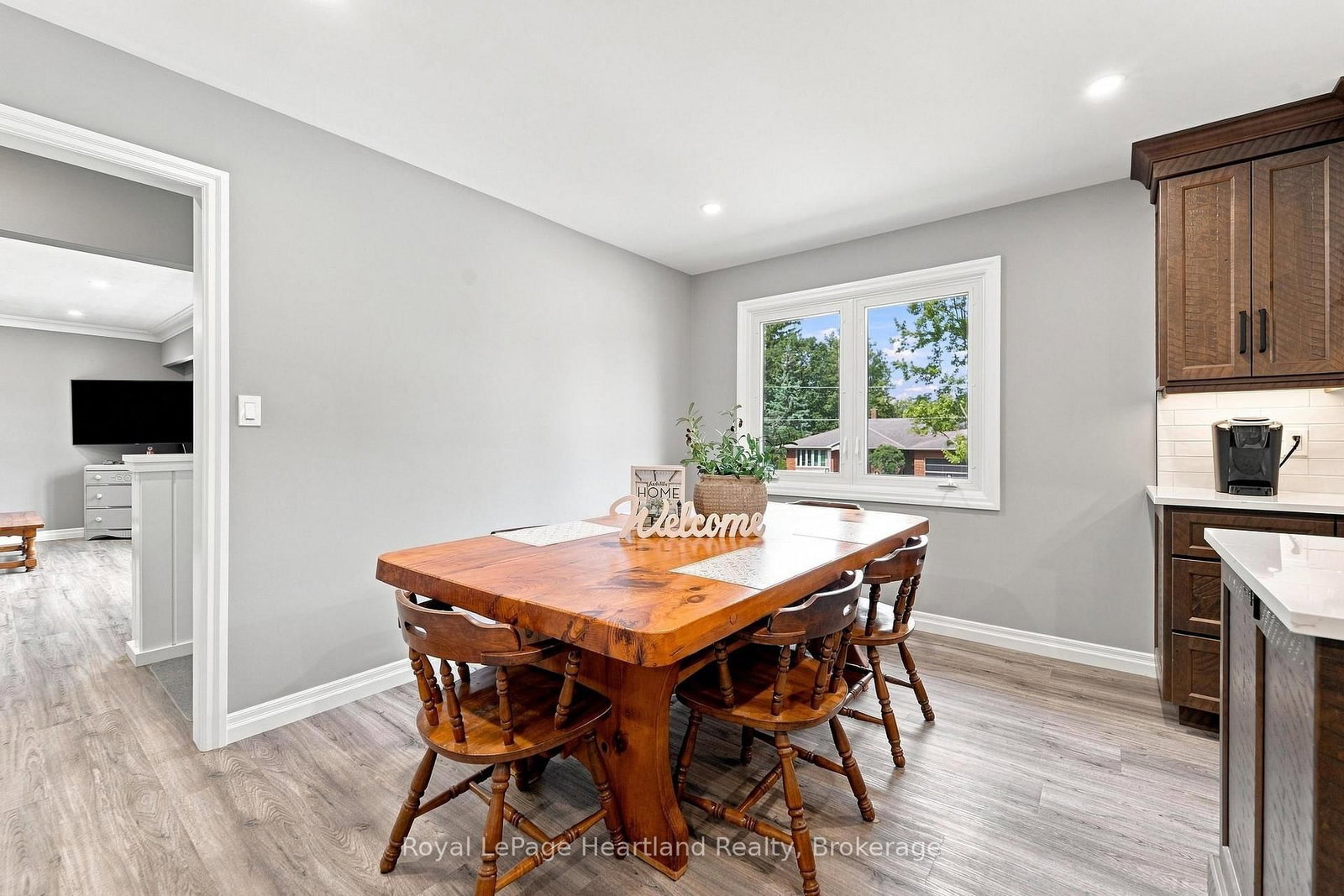 3042 Albert Street • Howick, ON photo 8