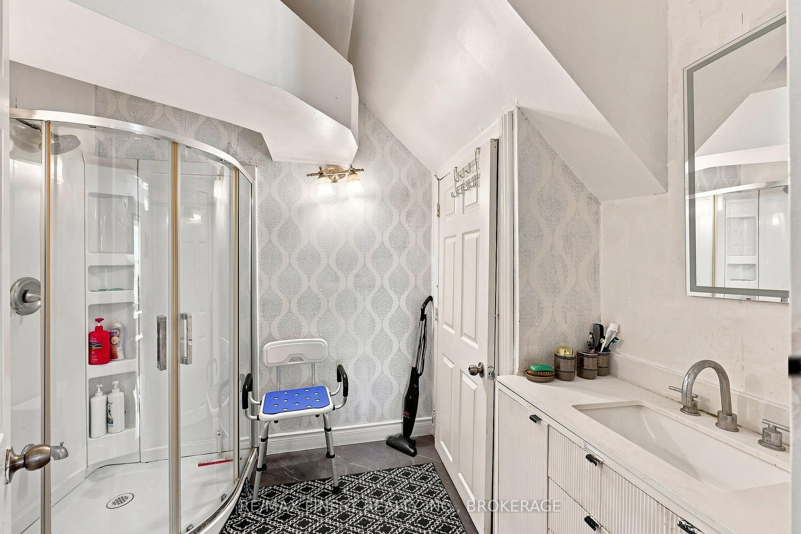 257 MCQUAY Road • Yarker, ON photo 13