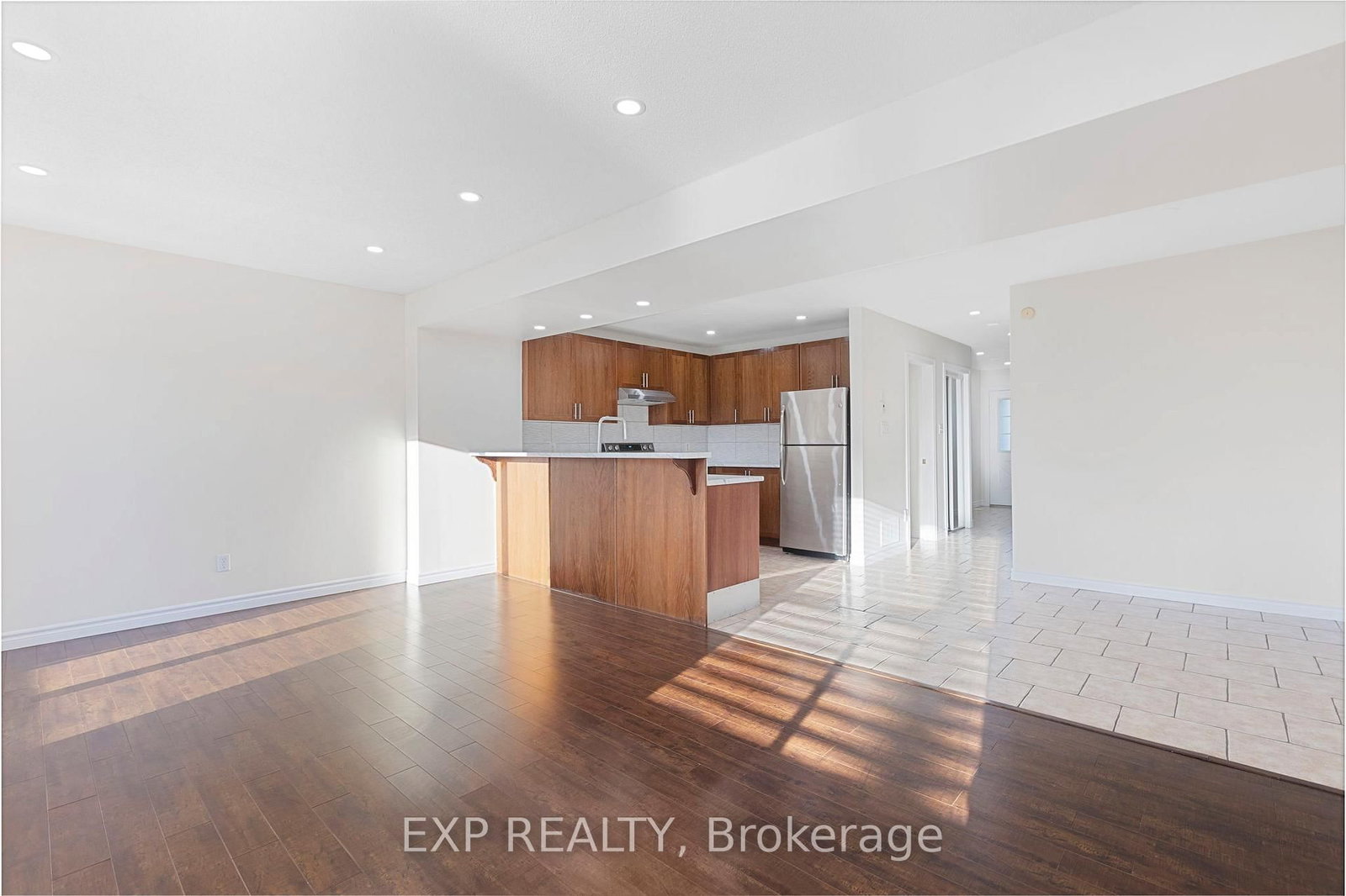 35 Thames Way • Hamilton, ON photo 12