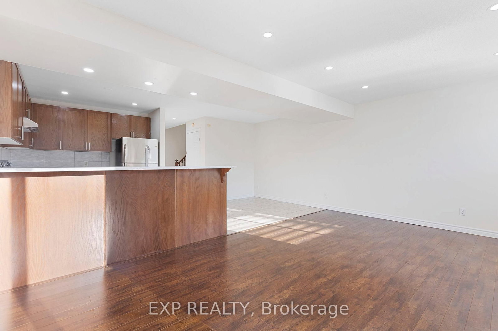 35 Thames Way • Hamilton, ON photo 13