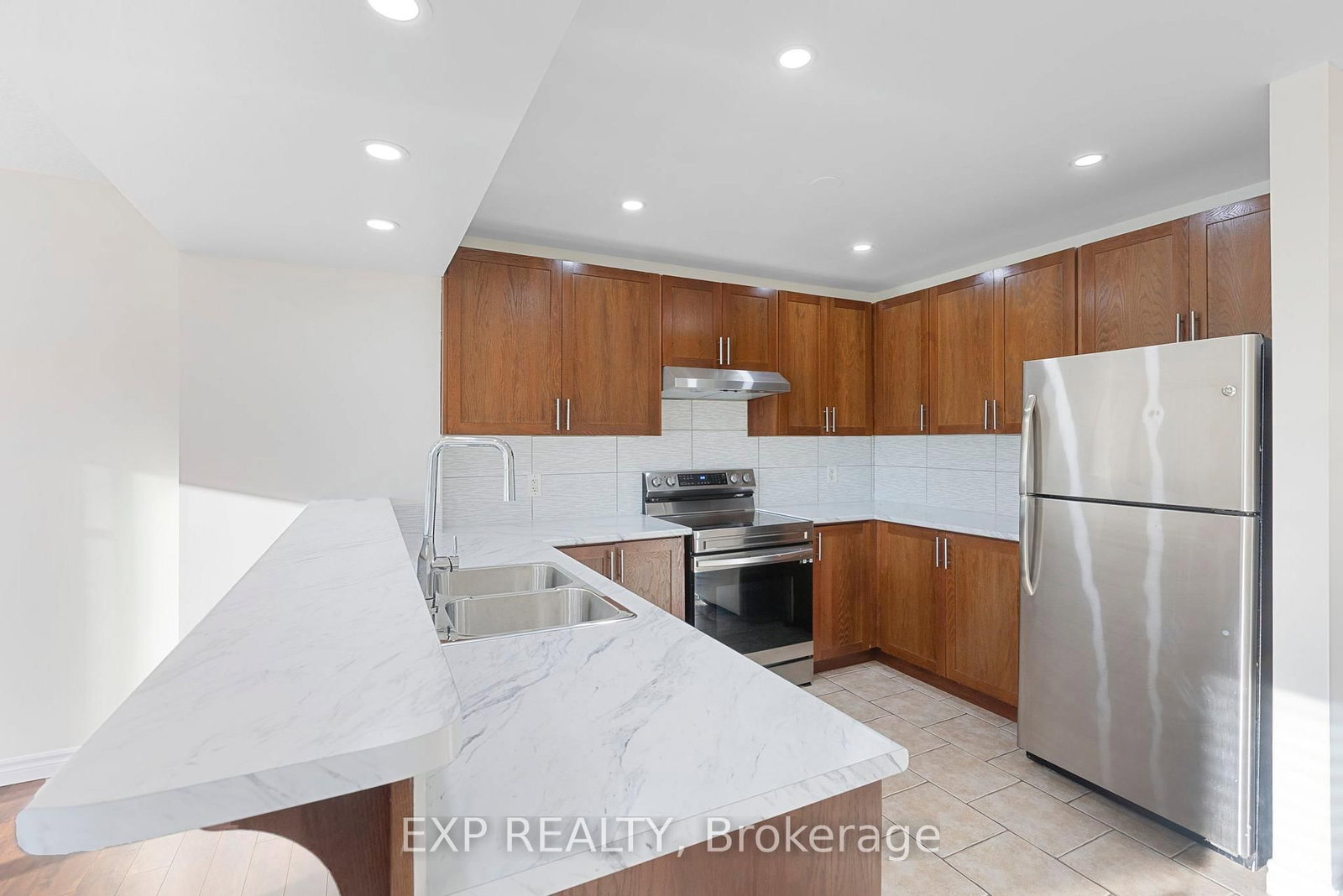 35 Thames Way • Hamilton, ON photo 14