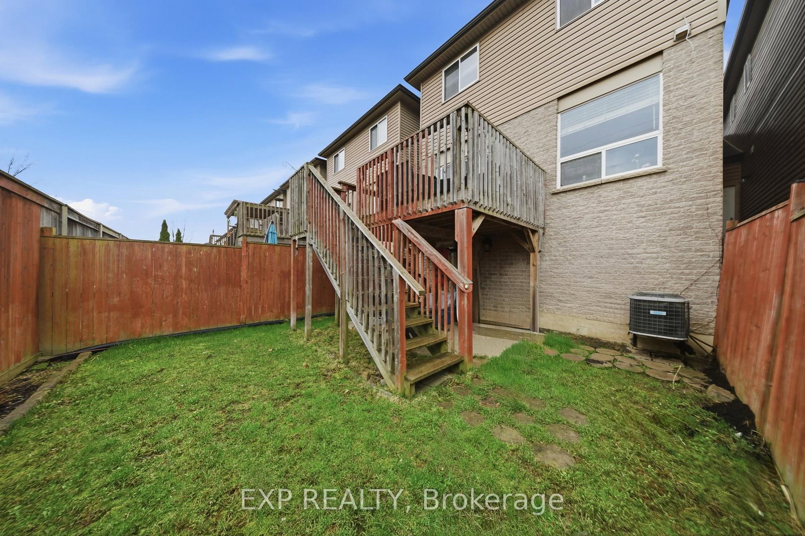 35 Thames Way • Hamilton, ON photo 35