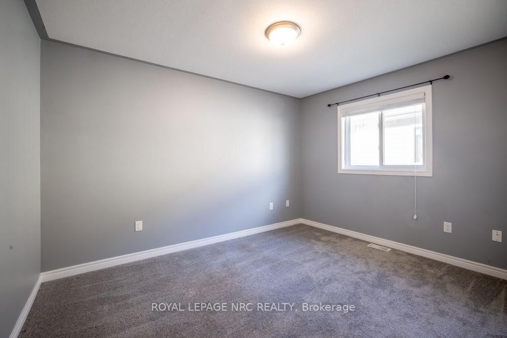 180 Drapers Street • Welland, ON photo 13