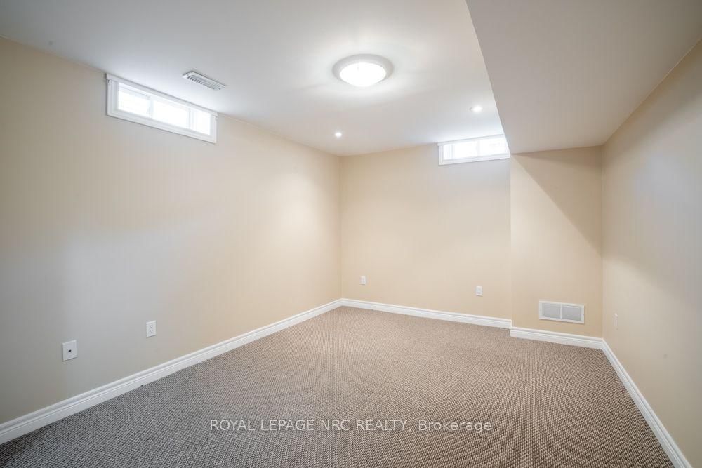 180 Drapers Street • Welland, ON photo 25
