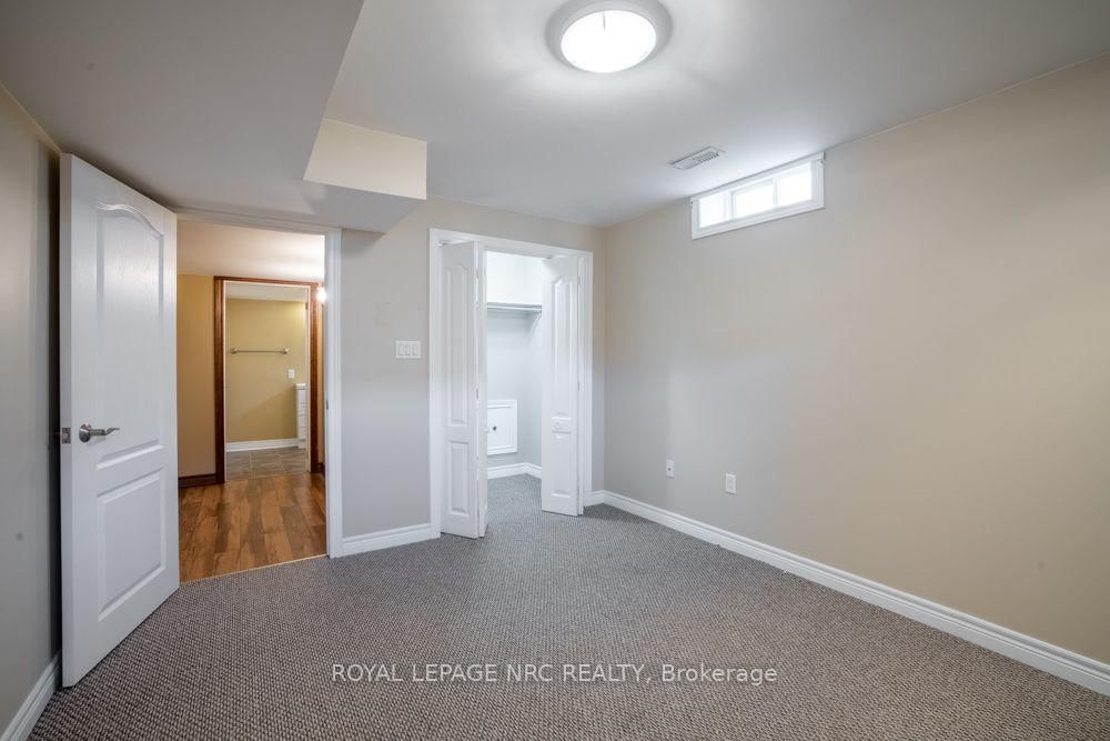 180 Drapers Street • Welland, ON photo 26