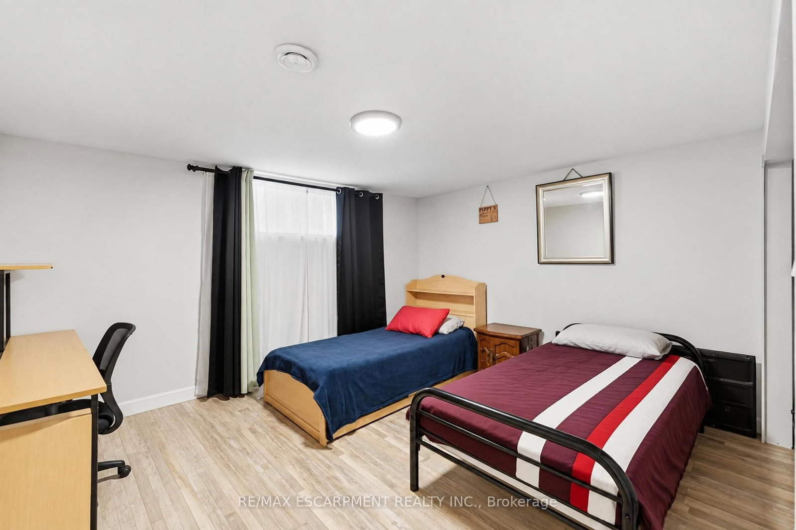894 Brucedale Avenue E • Hamilton, ON photo 21