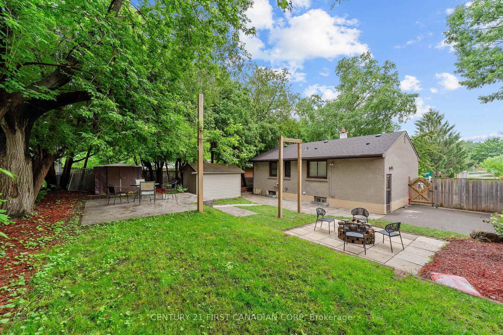 54 Manitoulin Drive • London East, ON photo 28