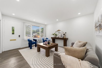 54 Manitoulin Drive • London East, ON photo 5