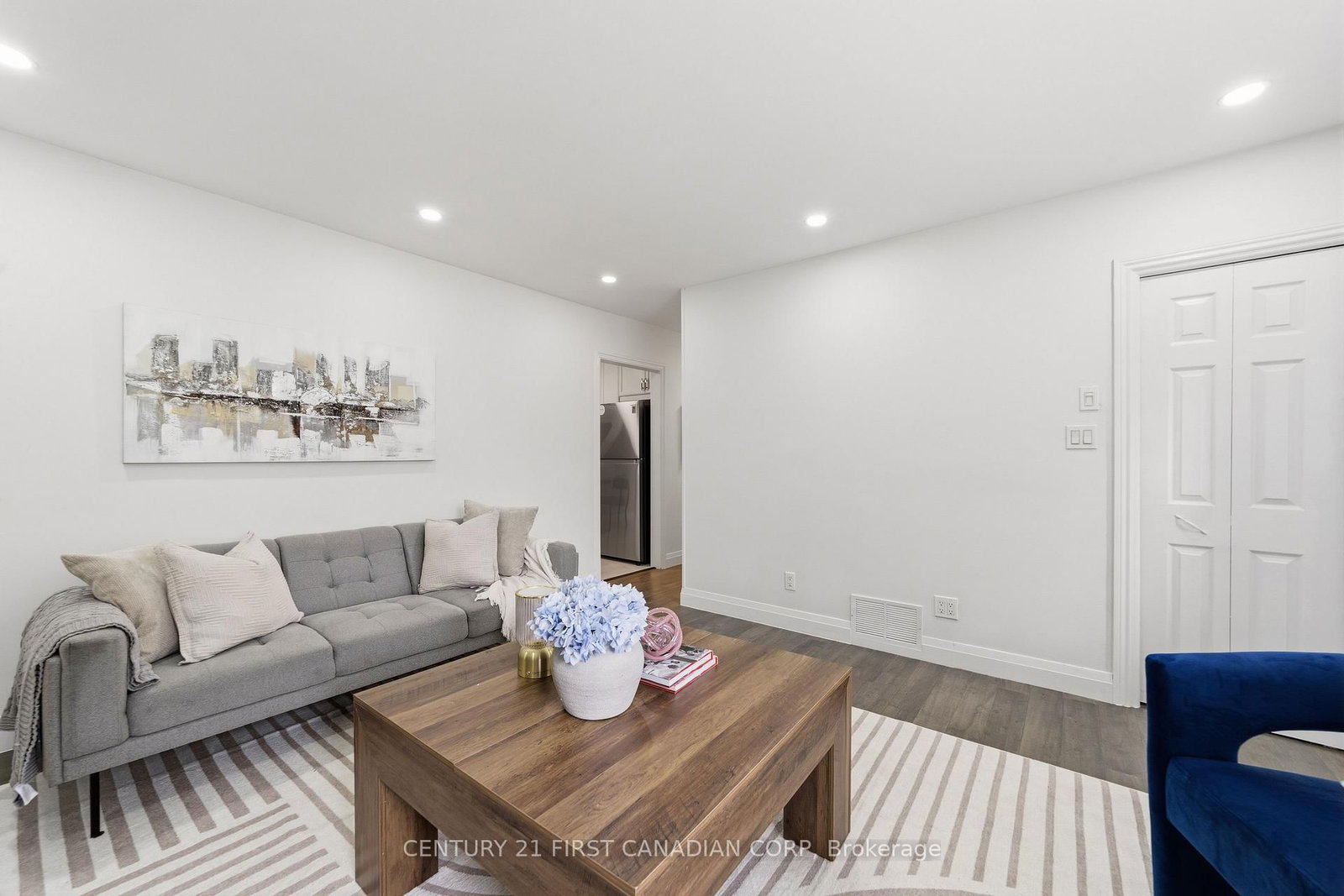 54 Manitoulin Drive • London East, ON photo 6