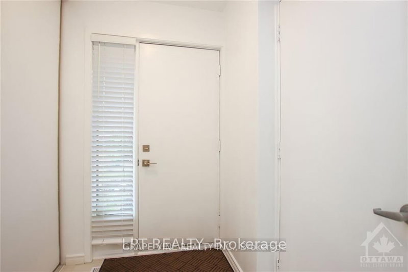 121 Erin Crescent