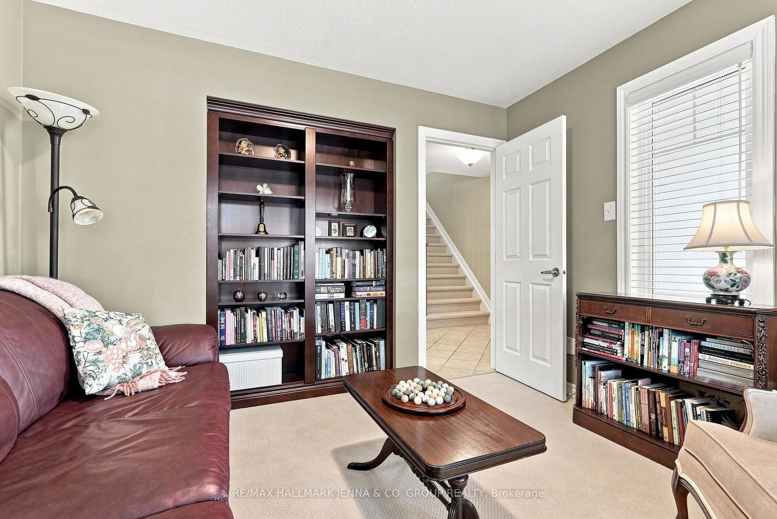 2636 Fallingwater Circle • Ottawa, ON photo 6