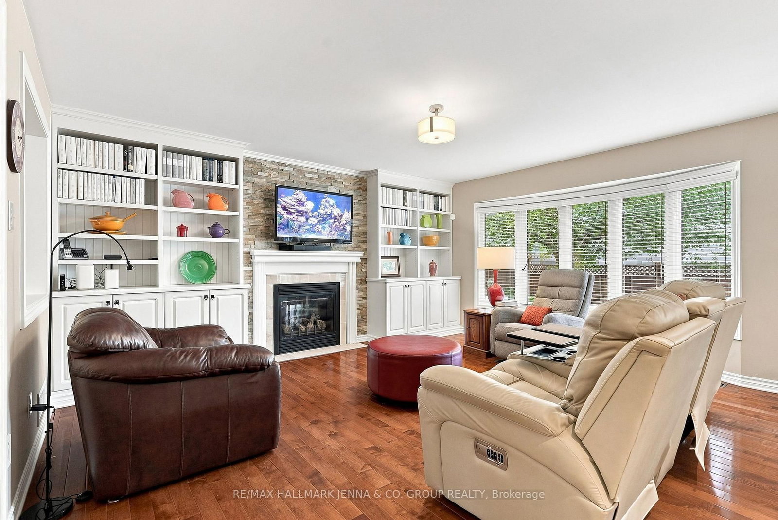 2636 Fallingwater Circle • Ottawa, ON photo 9