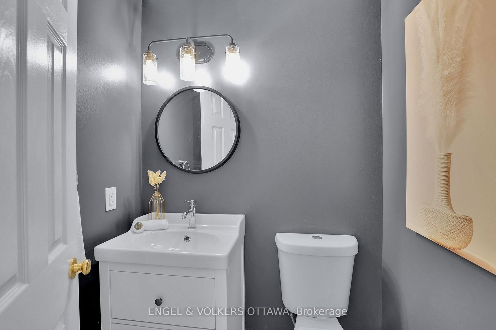 1632 Varennes Boulevard • Ottawa, ON photo 14