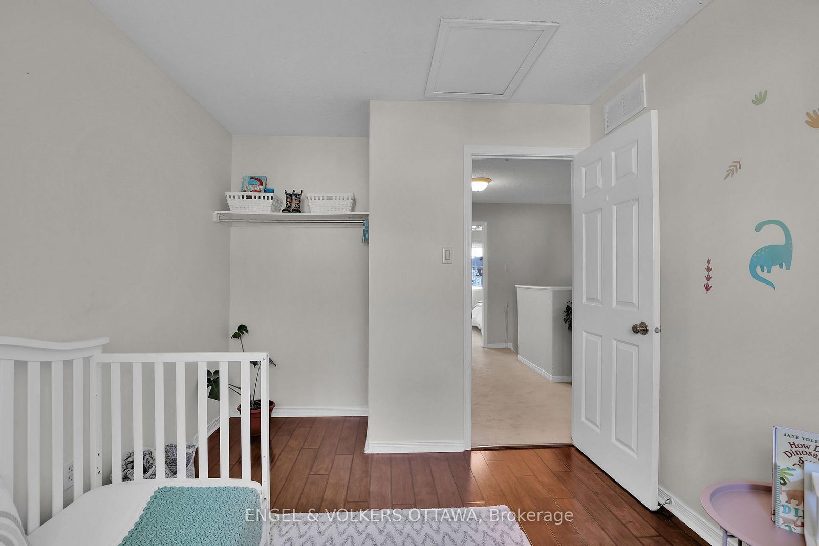 1632 Varennes Boulevard • Ottawa, ON photo 21