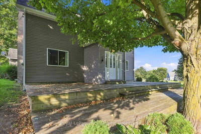 416 Water Street • West Grey, ON photo 3