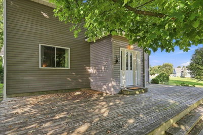 416 Water Street • West Grey, ON photo 4