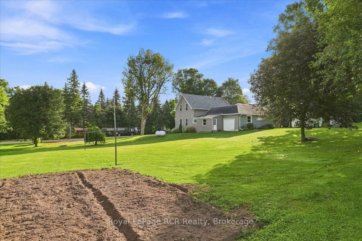 416 Water Street • West Grey, ON photo 8