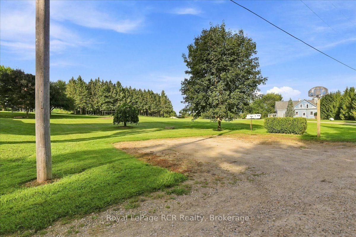416 Water Street • West Grey, ON photo 9