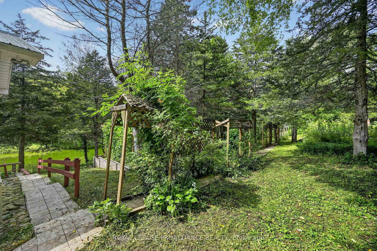 100 Coons Road • Rideau Lakes, ON photo 28