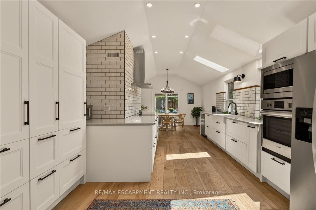 32 Magill Street • Hamilton, ON photo 10