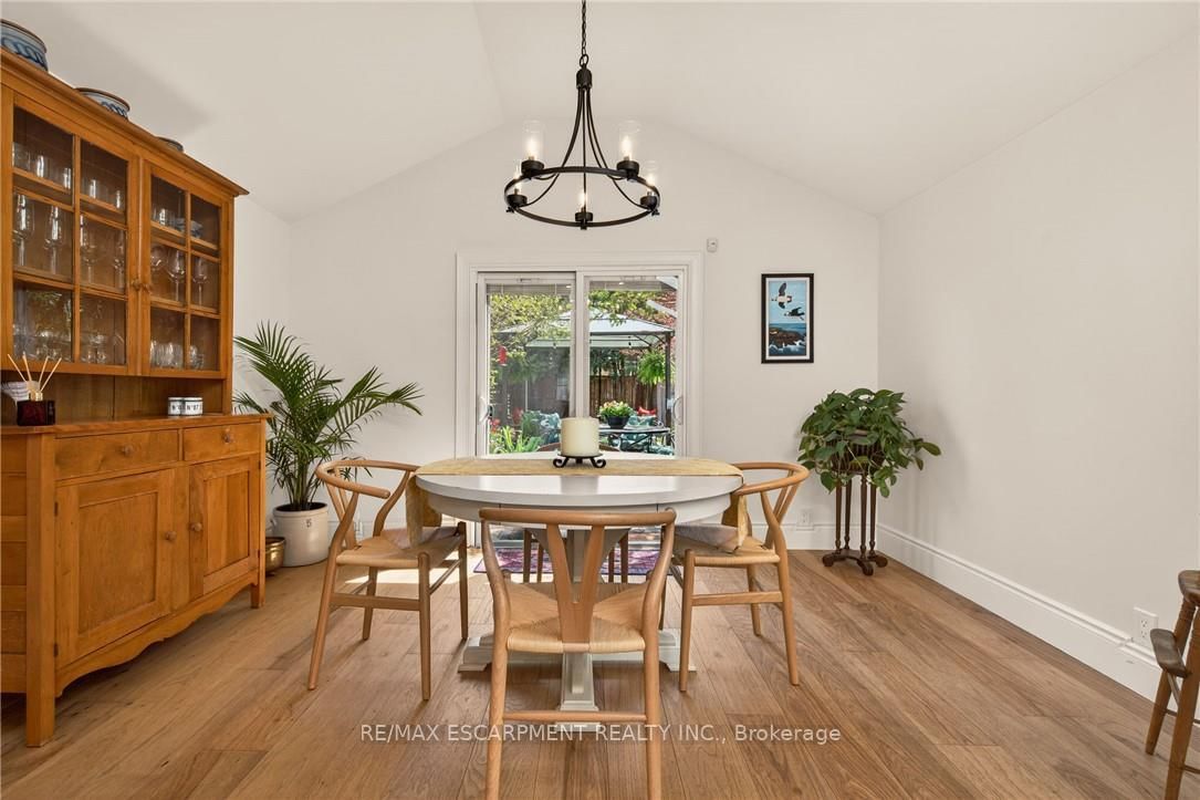 32 Magill Street • Hamilton, ON photo 19