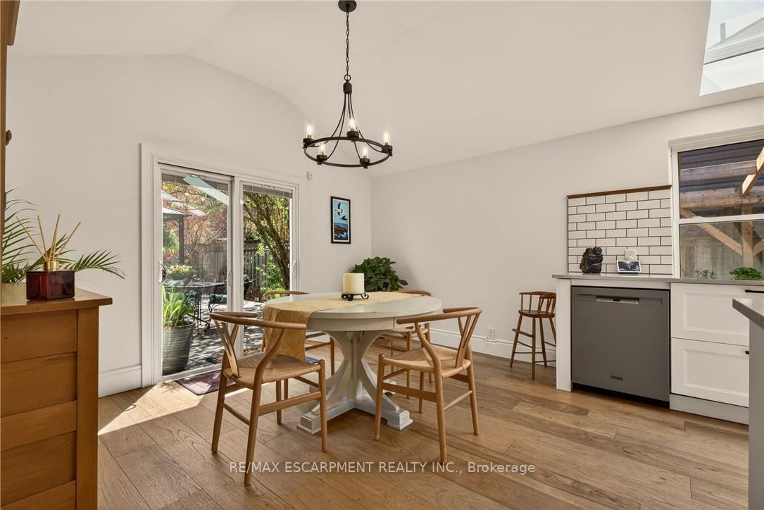 32 Magill Street • Hamilton, ON photo 20