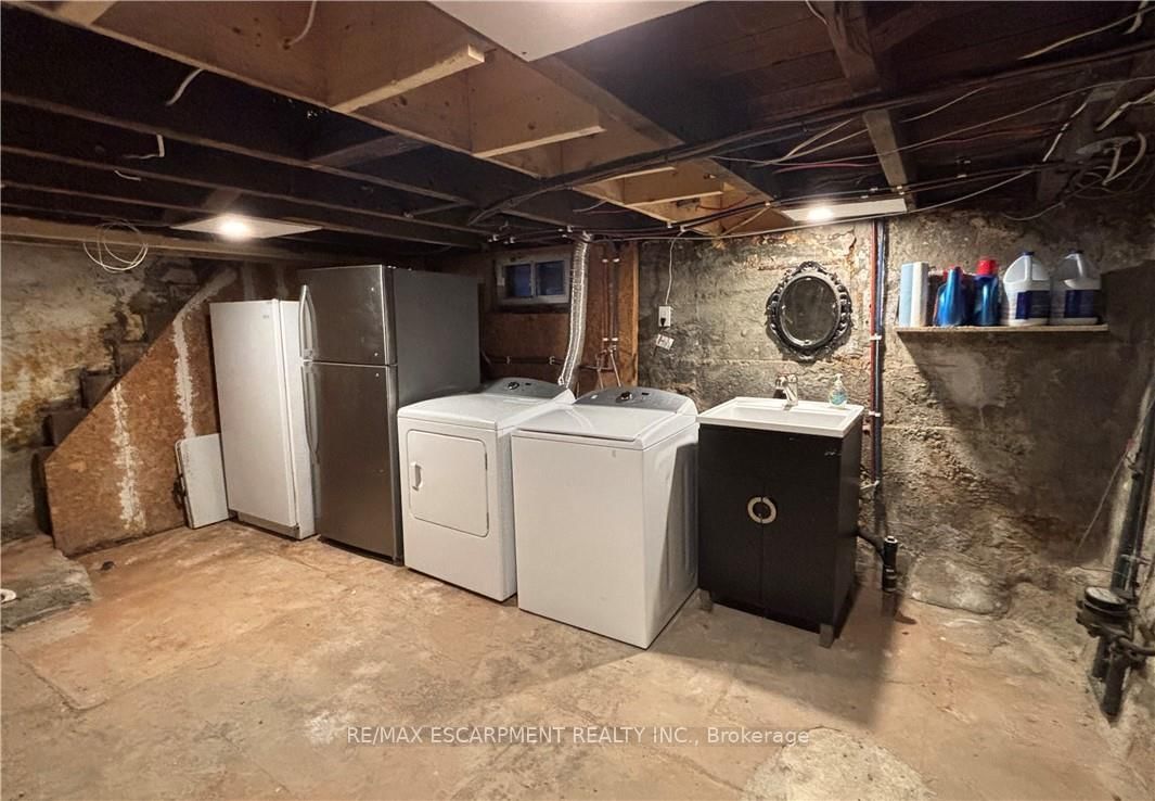 32 Magill Street • Hamilton, ON photo 35