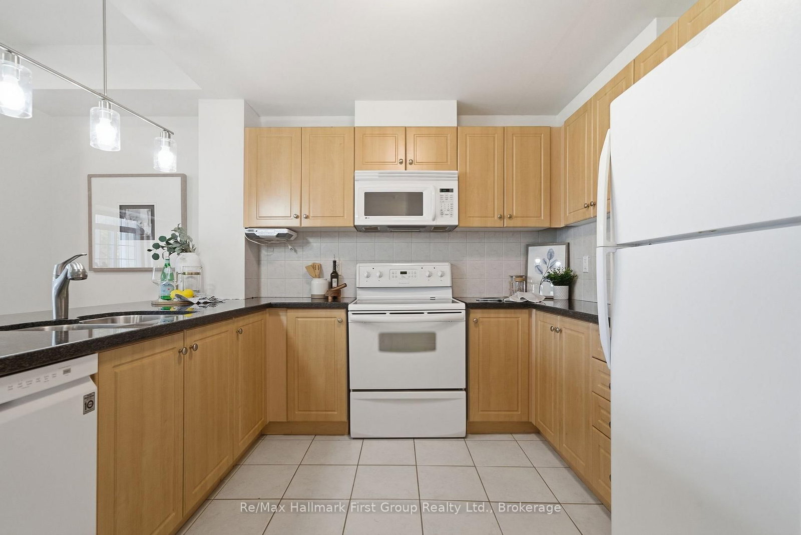 145 Third Street • #215 • Cobourg, ON photo 6