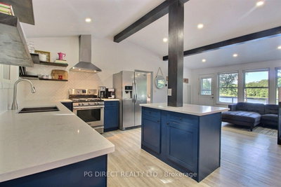 164 Iroquois Road • Georgian Bay, ON photo 3