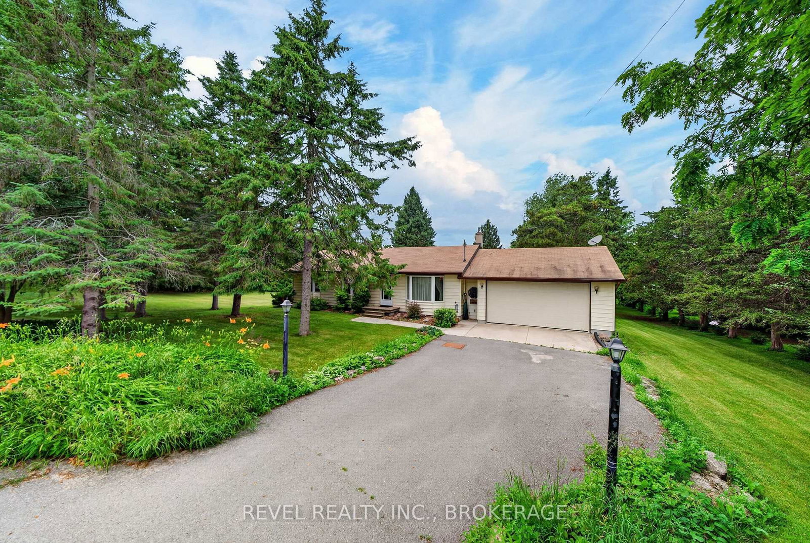 4453 Latimer Road • Inverary, ON photo 1