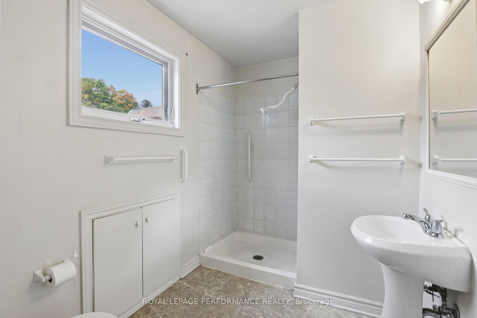 85 Noel Street • Ottawa, ON photo 23