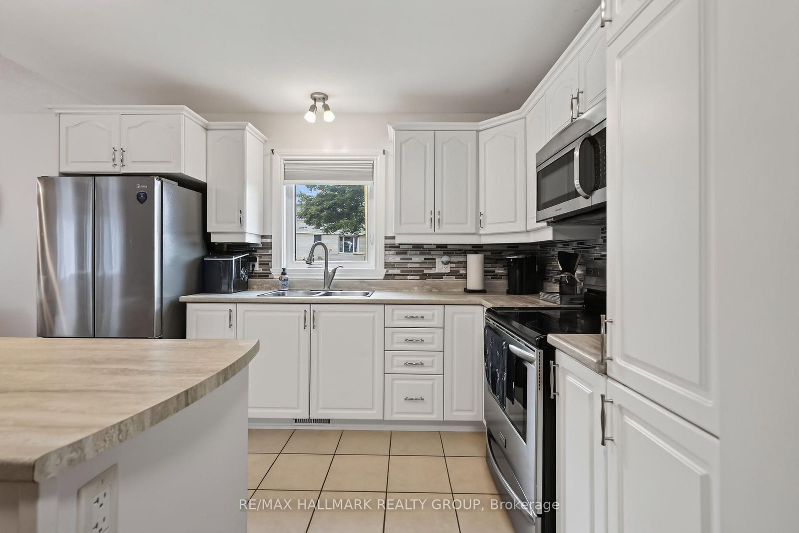 105 Nathalie Street • Clarence-Rockland, ON photo 9